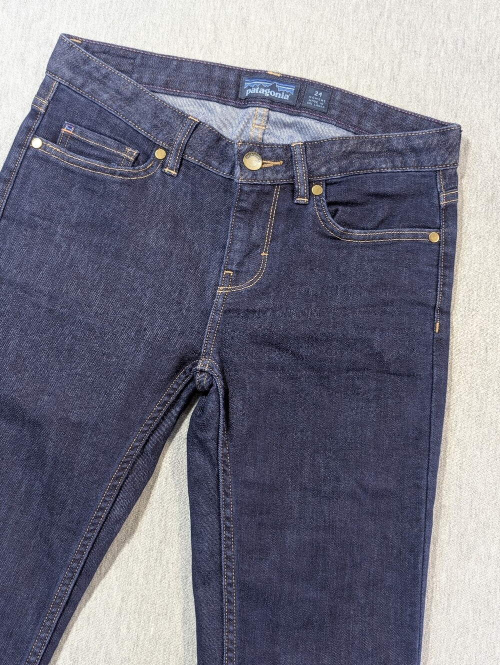 Patagonia Regular Straight Jeans Women's 24 Dark Wash Blue Like New